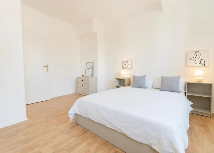 Zentrale Bis 10 Personen Appartamento *